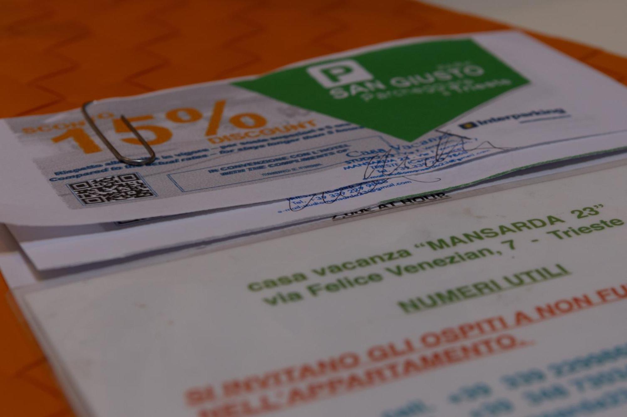 Mansarda 23 Apartman Trieszt Kültér fotó